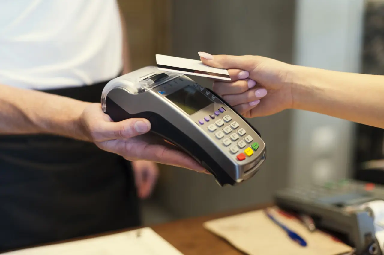 Pagamenti NFC: vantaggi e limiti spiegati da uno specialista di sicurezza digitale Pagamenti NFC: vantaggi e limiti spiegati da uno specialista di sicurezza digitale